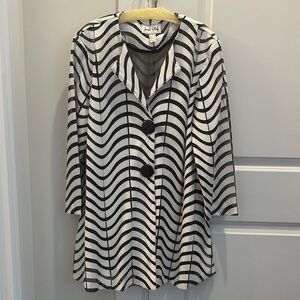 Joseph Ribkoff Black & White Wave-Stripe Button-Front Tunic
